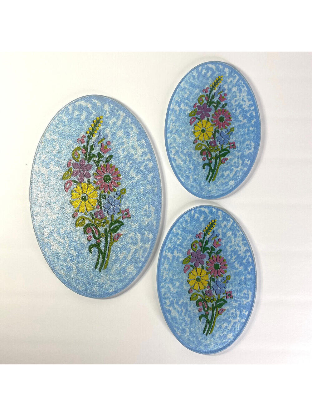 Temptations by Tara Set of 3 Blue Floral Trivets Retro